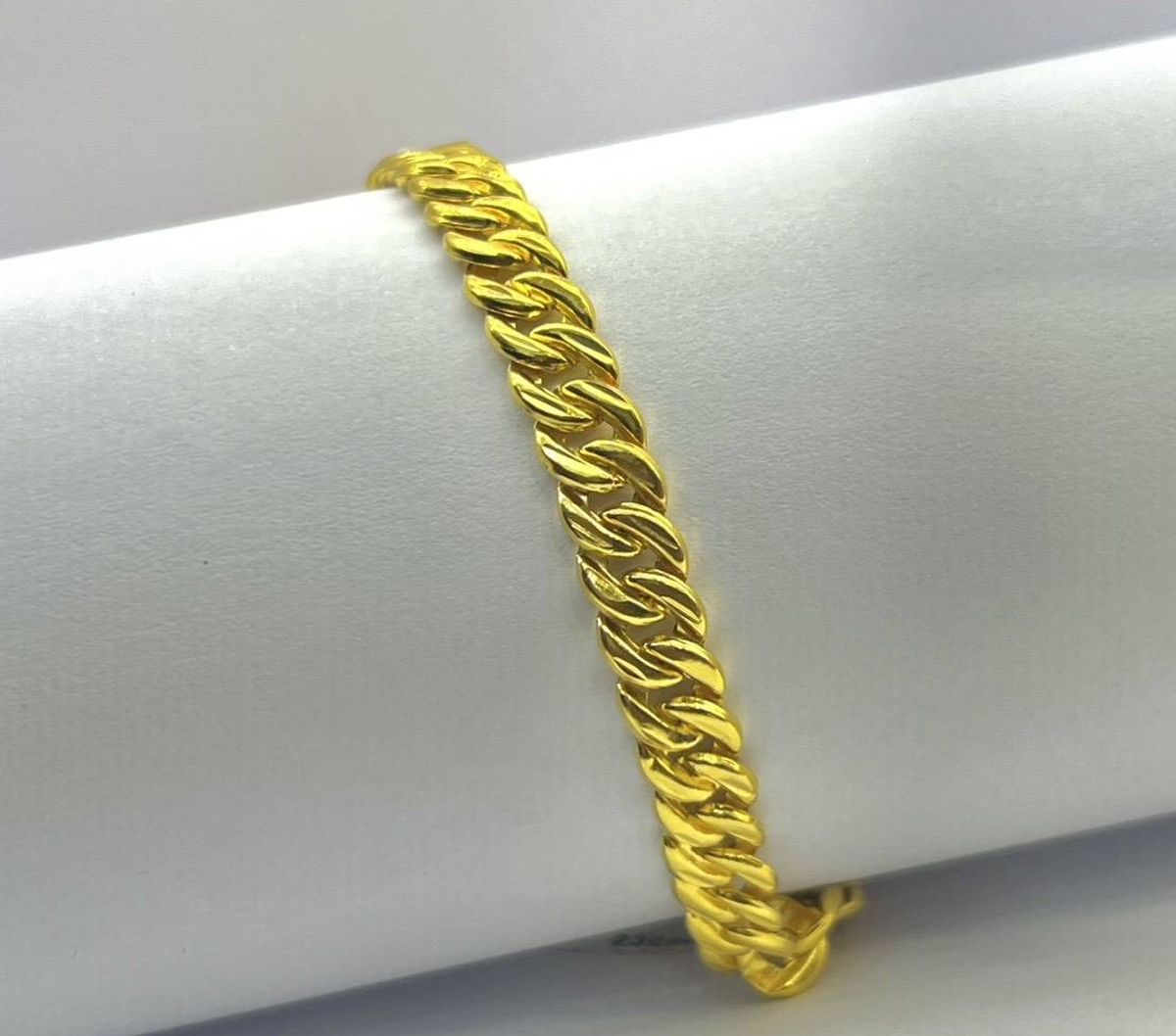 สร้อยข้อมือ ลายบิดกลัดกลด , สร้อยข้อมือทอง ,สร้อยข้อมือ