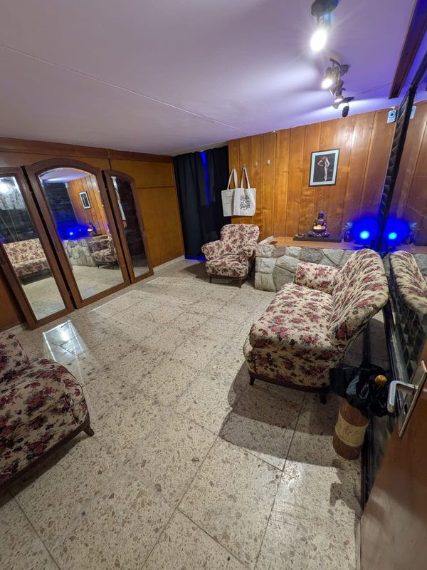 Sala de espera, sillones de living
