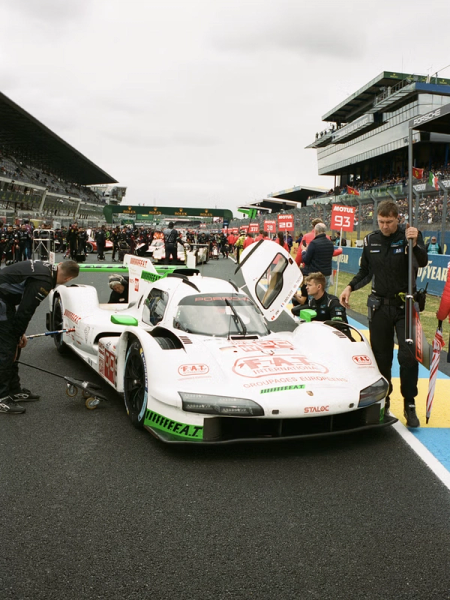 FAT International - image 4