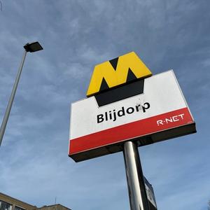 blijdorp metro sign