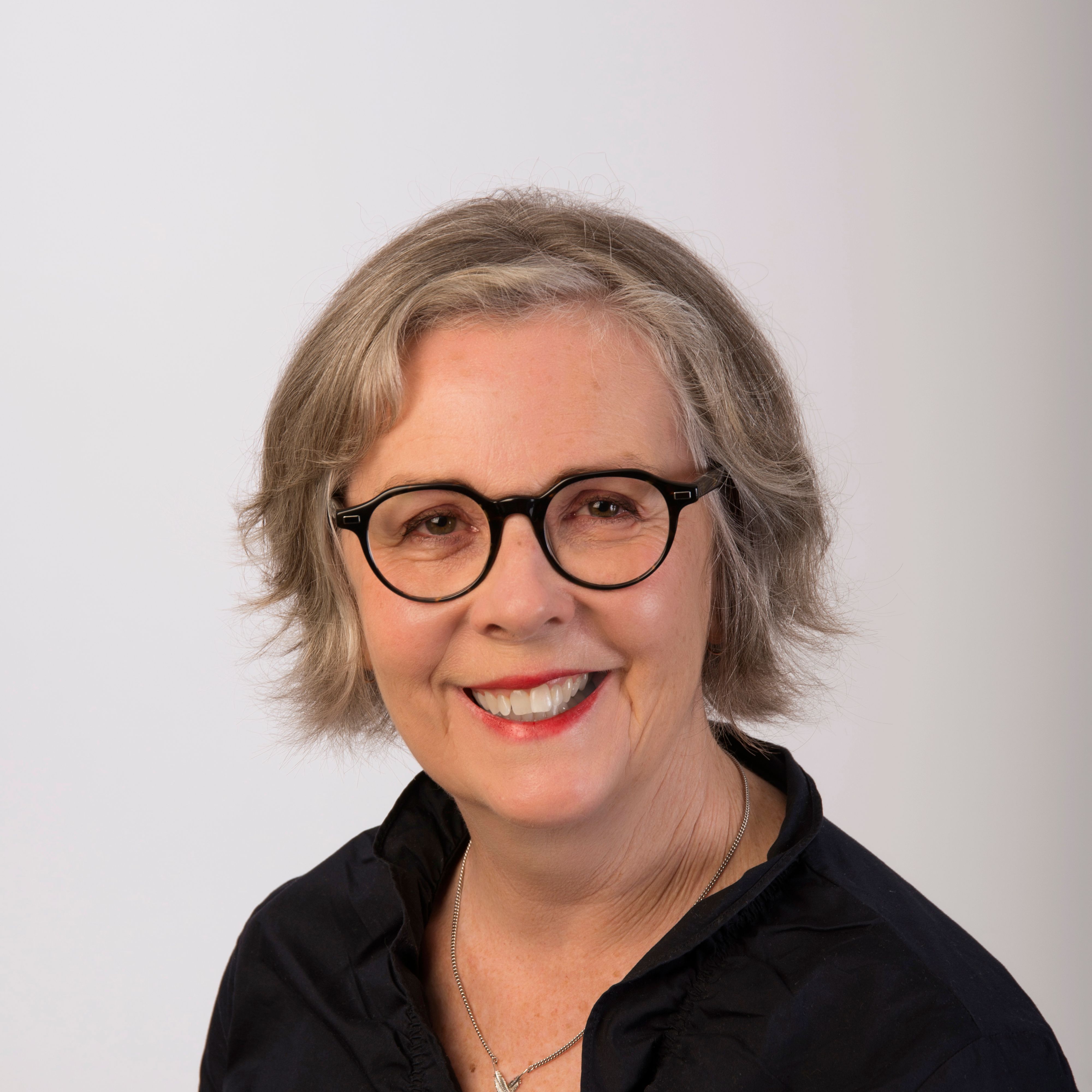 Dr Bronwyn Sweeney