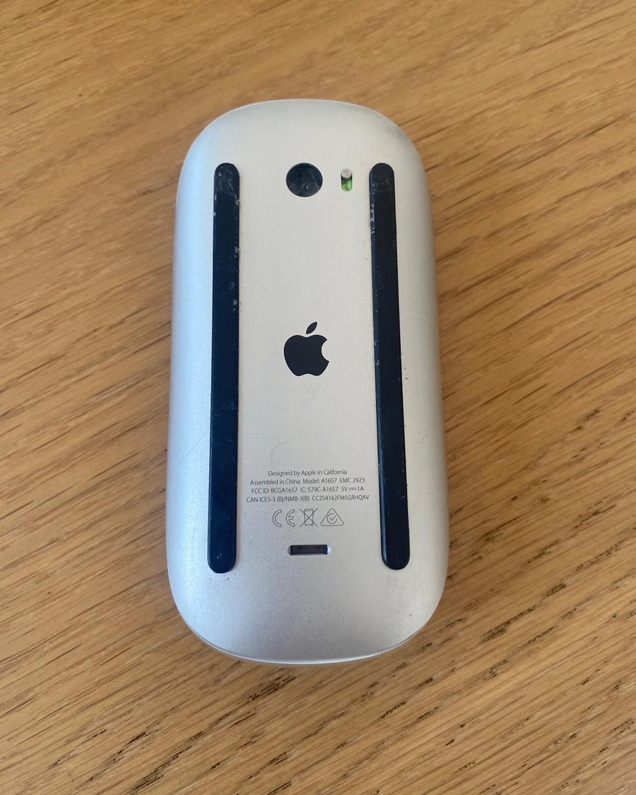 Ratón inalámbrico blanco Apple, foto 3