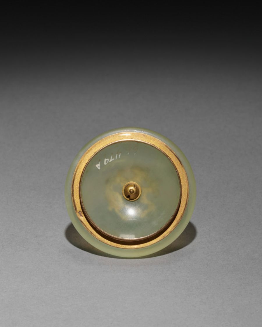 Théière en porcelaine, Art nouveau