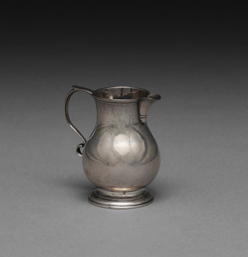 Pichet en argent, Louis XV