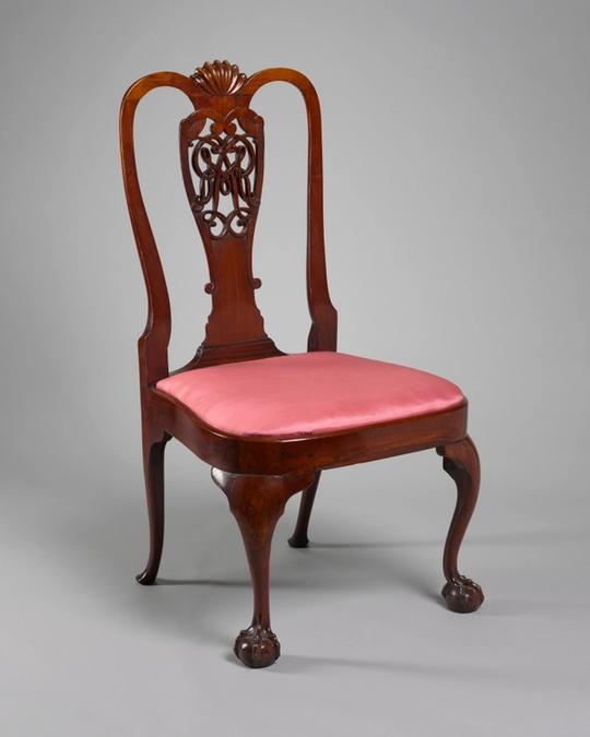 Chaise en acajou, Transition