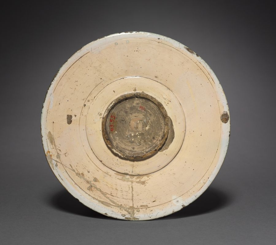 Assiette en faïence, Renaissance