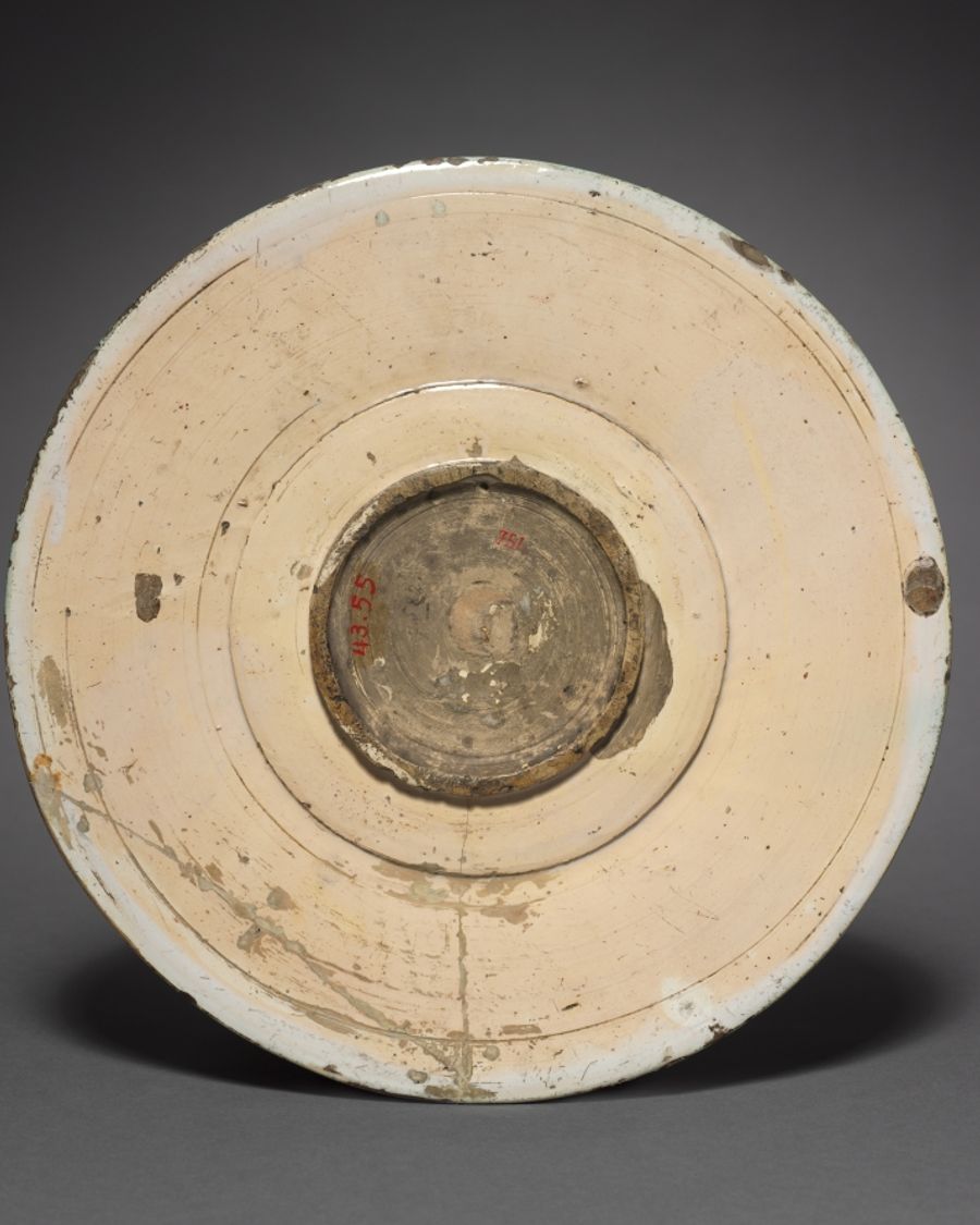 Assiette en faïence, Renaissance