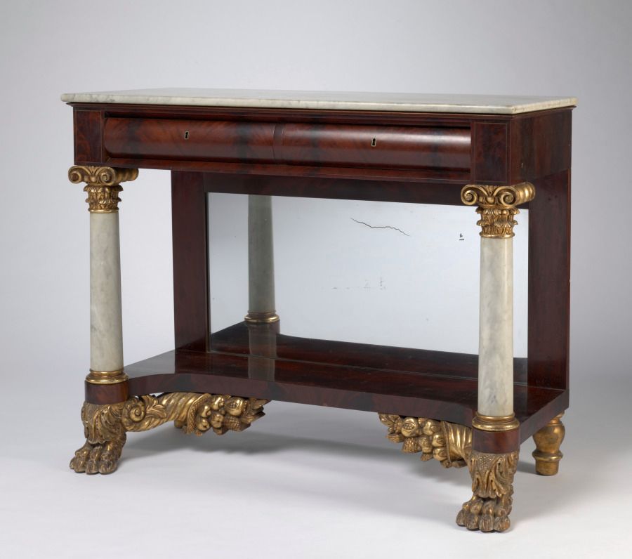 Console en acajou et placage, Restauration