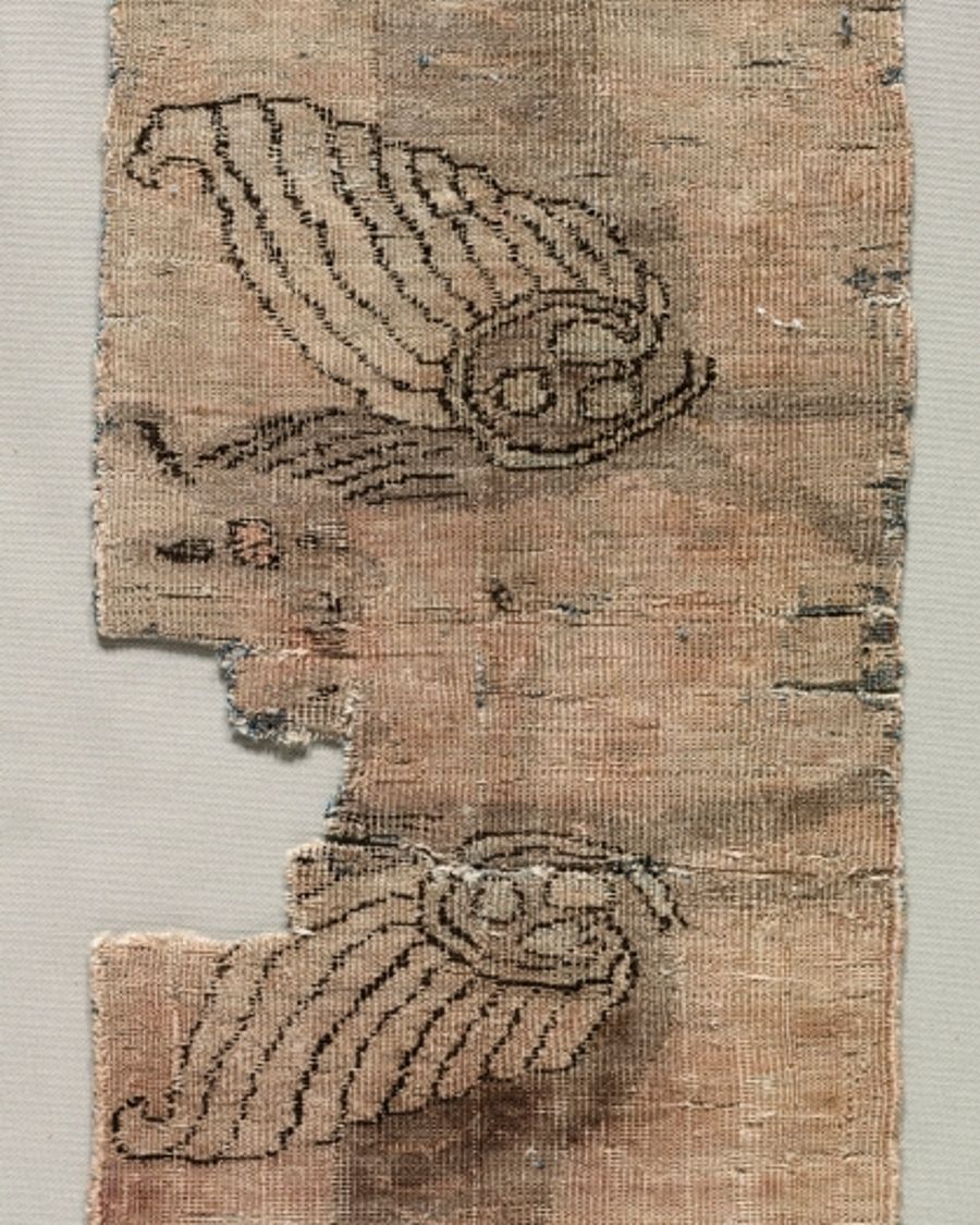 Tapis en laine, Moyen Âge