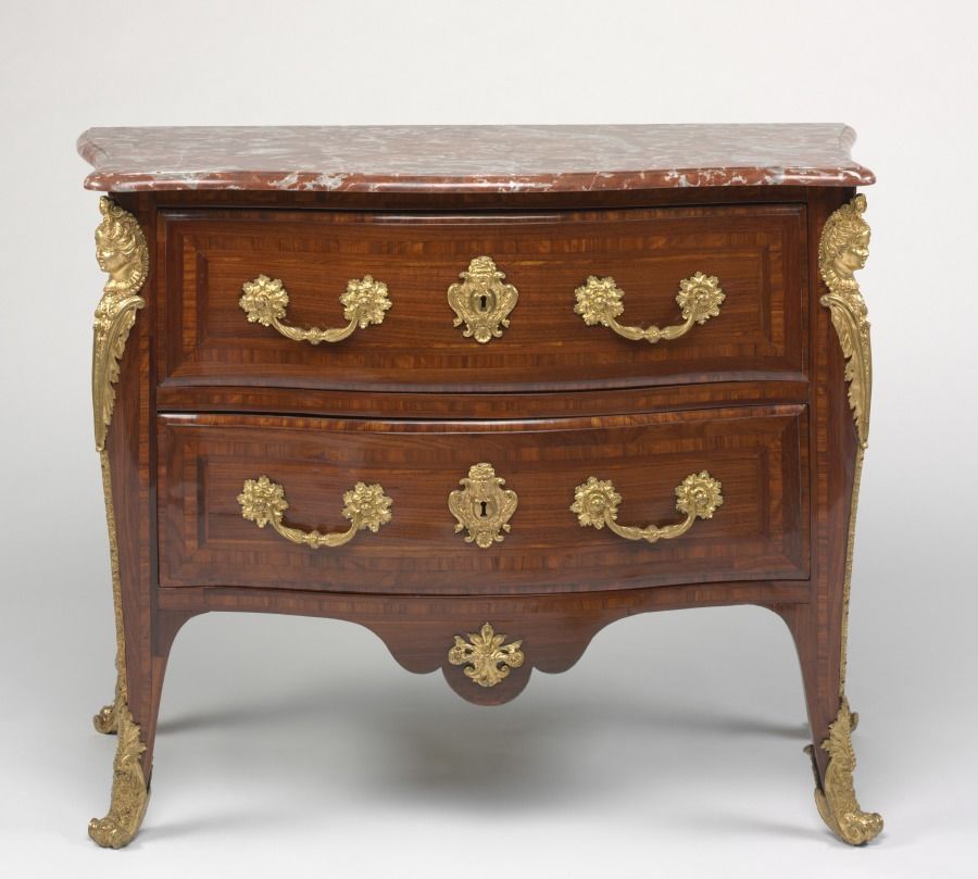 Commode en palissandre et marbre, Louis XV
