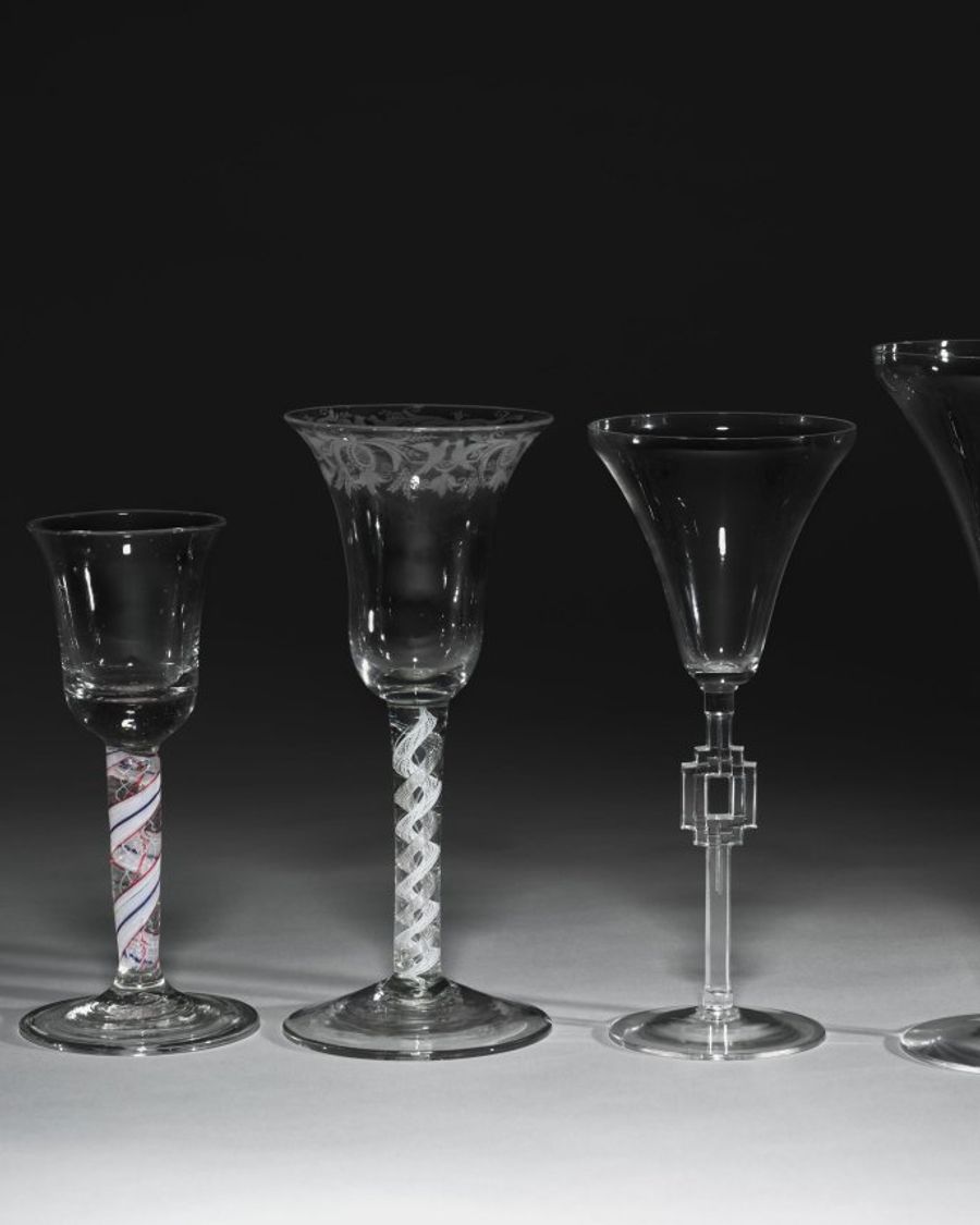 Verre à pied en verre, XVIIIe siècle