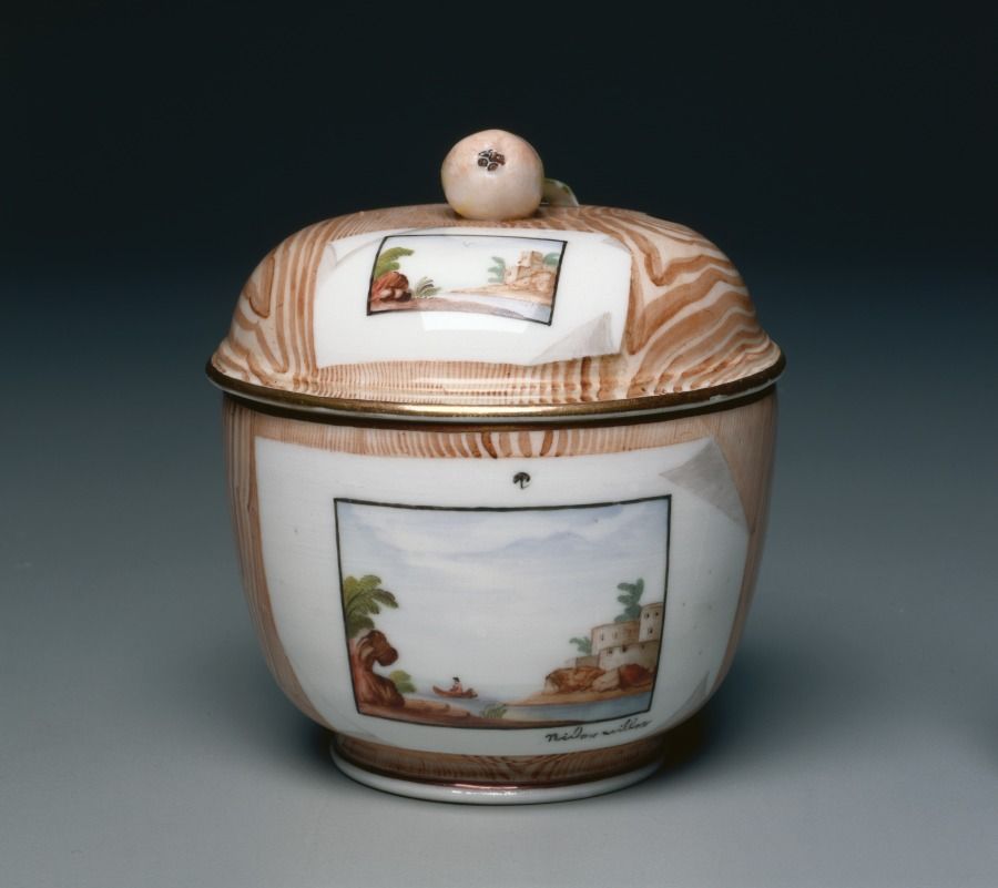 Coupe en porcelaine, Louis XVI