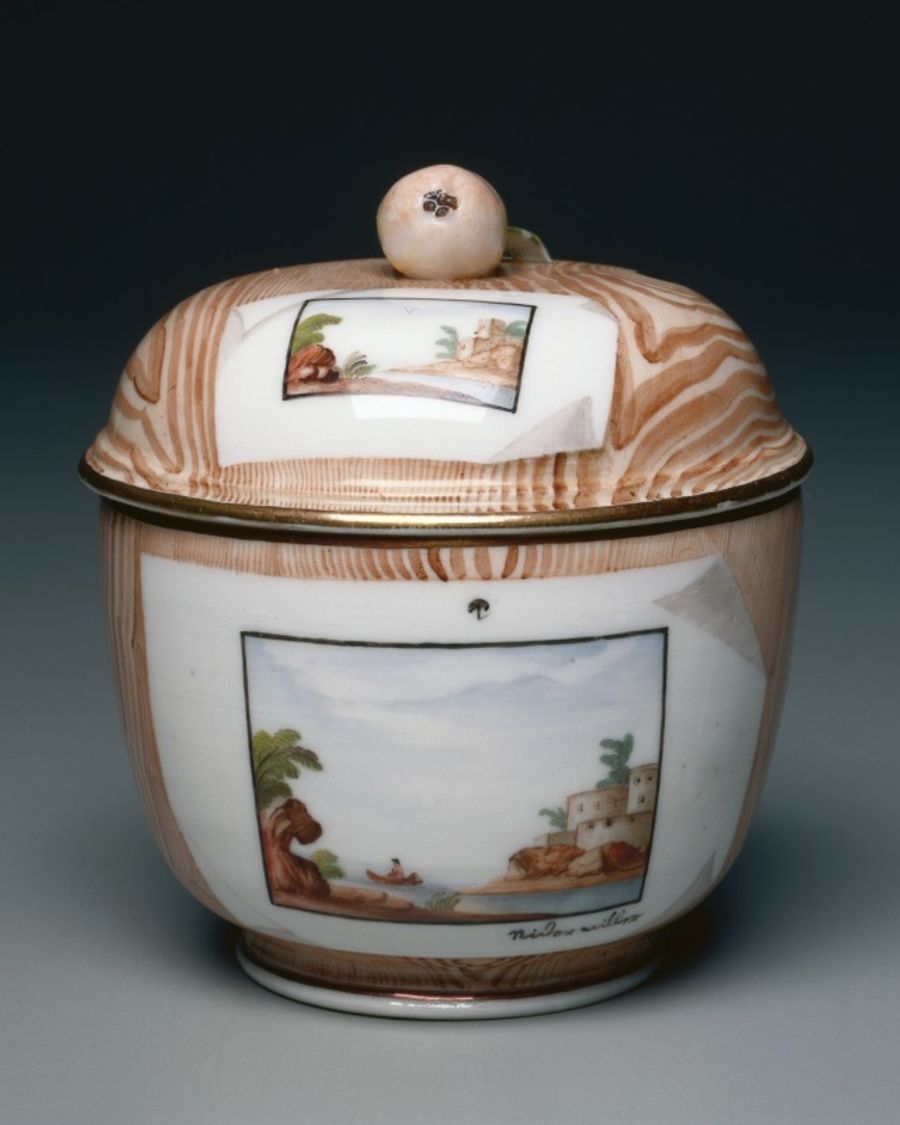 Coupe en porcelaine, Louis XVI