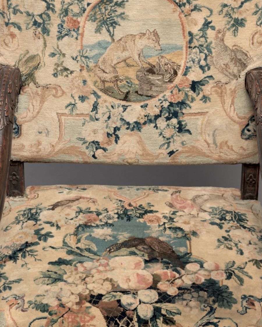 Fauteuil en laine, Régence