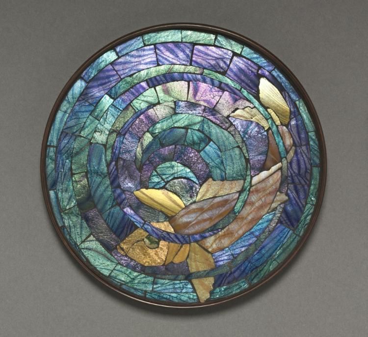 Pendule en bronze et verre, Art nouveau