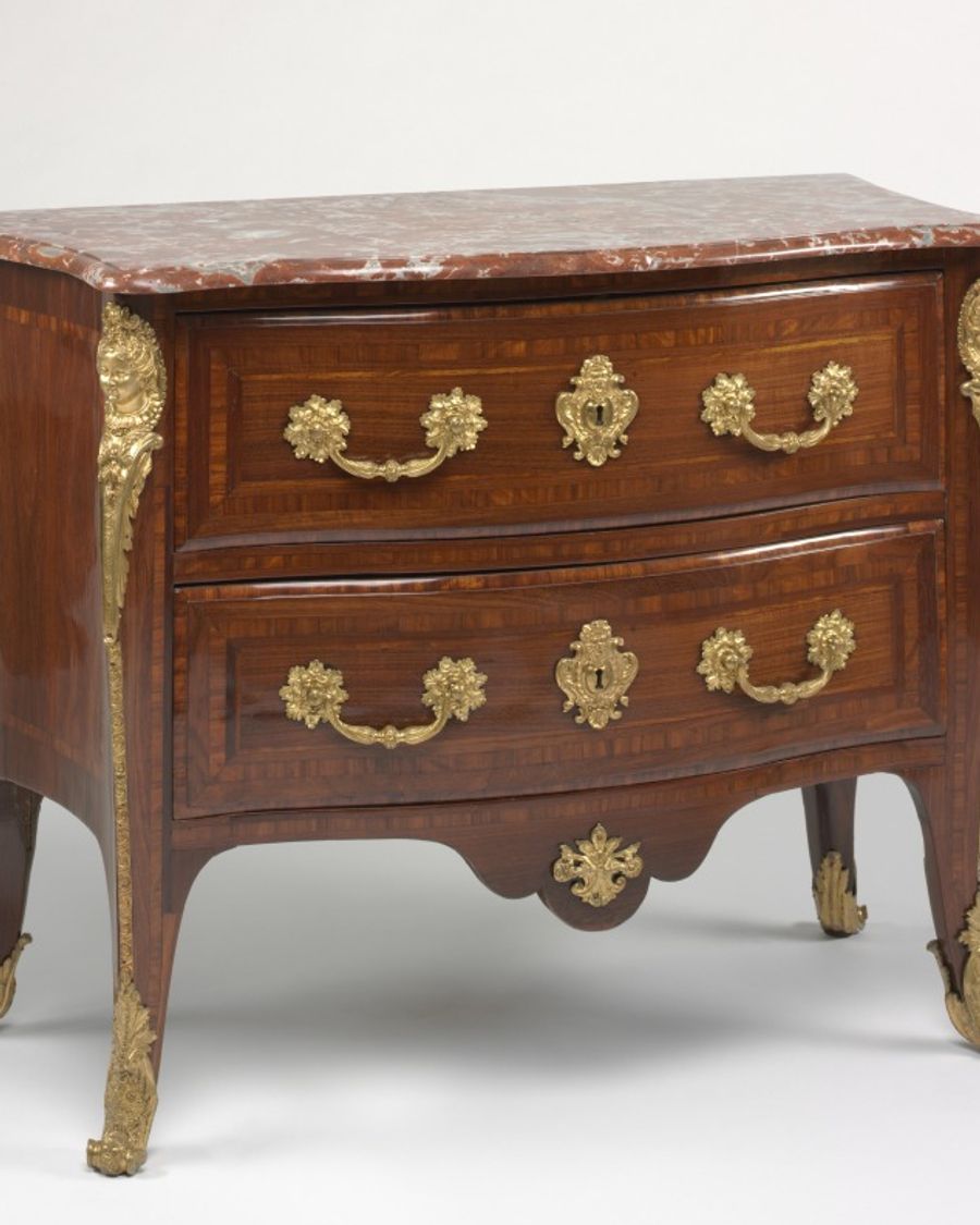 Commode en palissandre et marbre, Louis XV