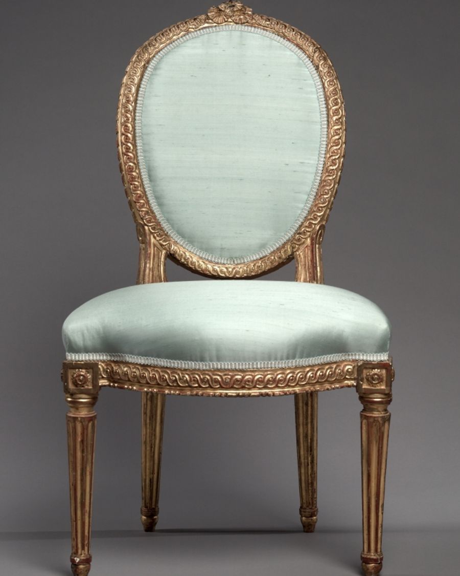 Chaise en bois doré, Louis XV