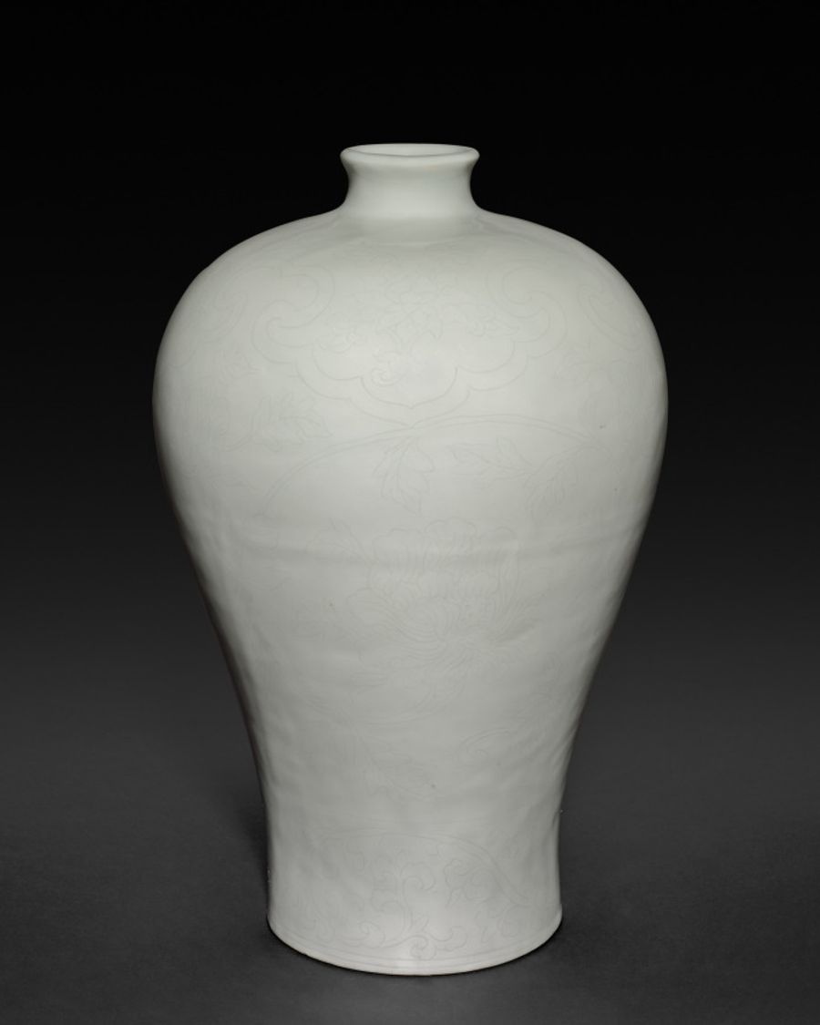Vase en porcelaine, Moyen Âge