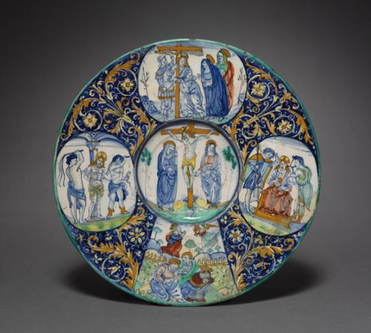 Assiette en faïence, Renaissance