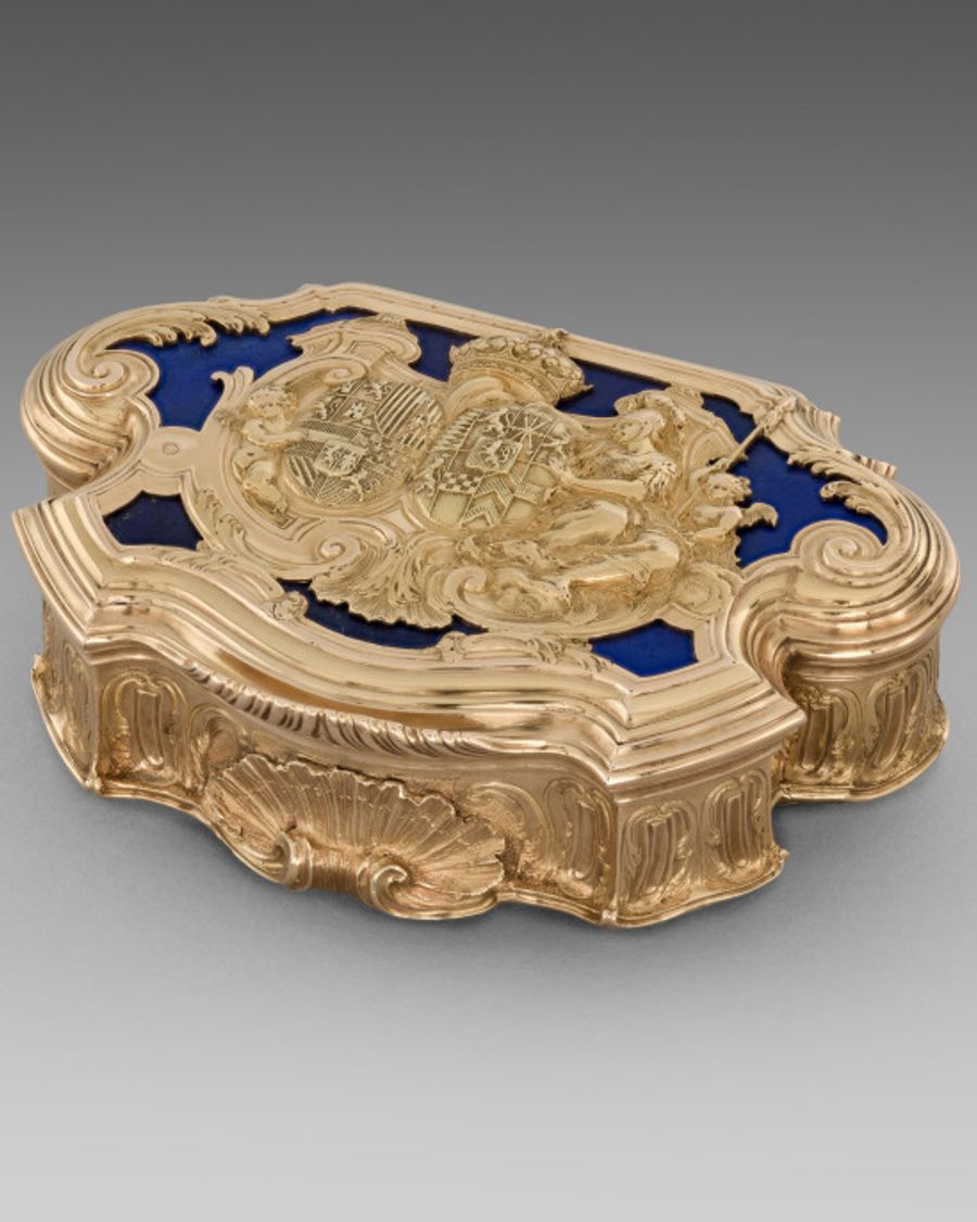 Tabatière en argent, Louis XV