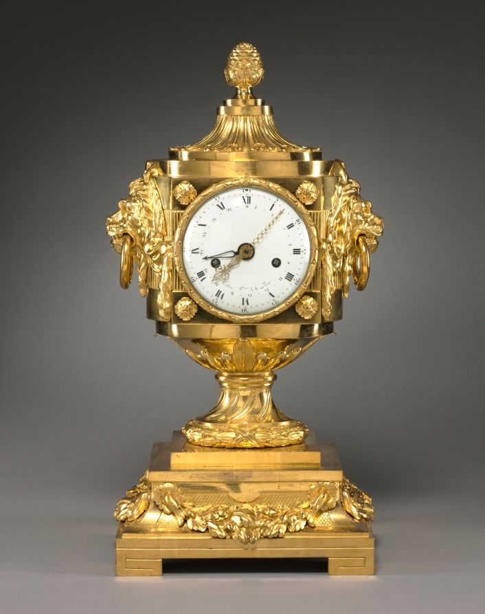 Pendule en bronze, Louis XVI