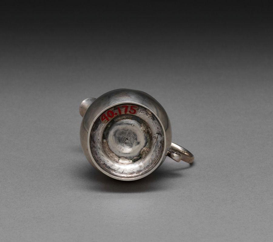 Pichet en argent, Louis XV