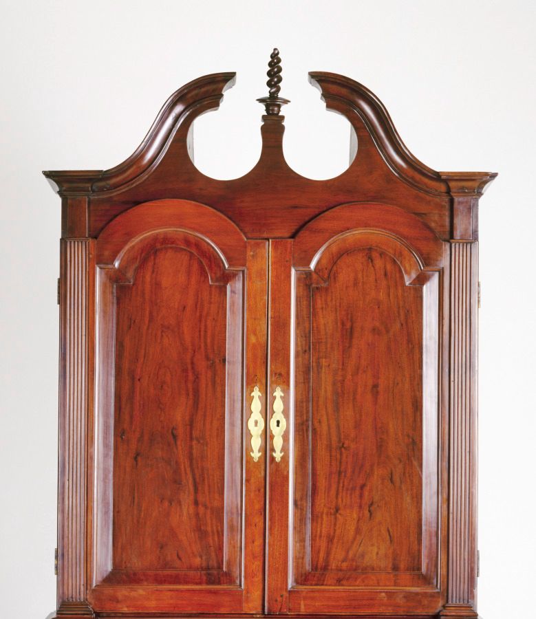 Cabinet en acajou et pin, Louis XVI