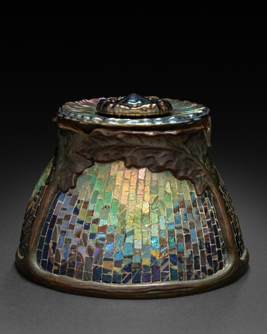 Bougeoir en bronze et verre, Art nouveau