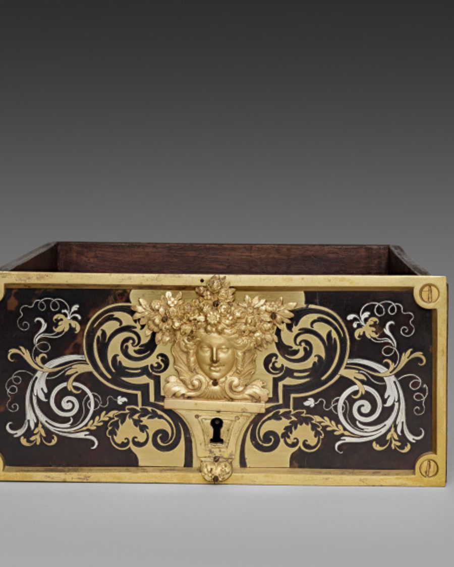 Cabinet en ébène et placage, Louis XIV