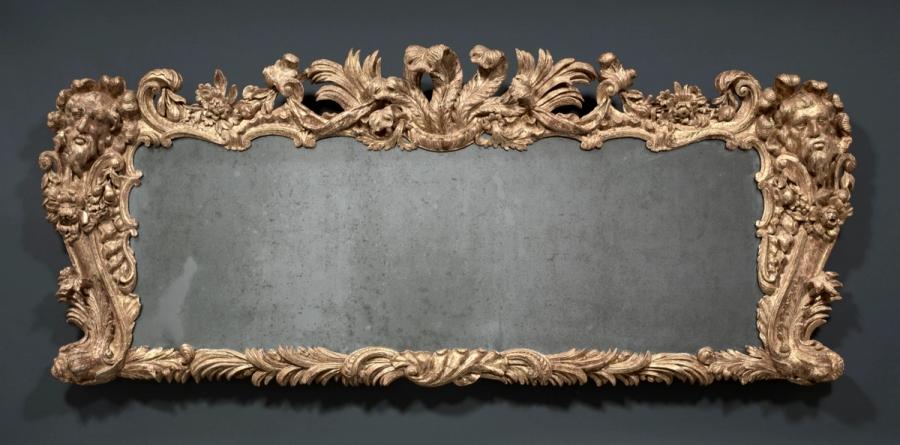 Miroir en bois doré et verre, XVIIIe siècle