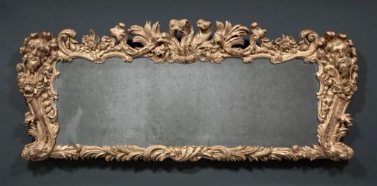 Miroir en bois doré et verre, XVIIIe siècle