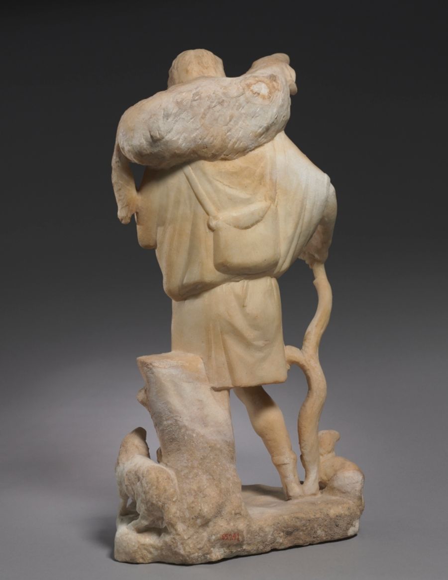 Statuette en marbre, Moyen Âge