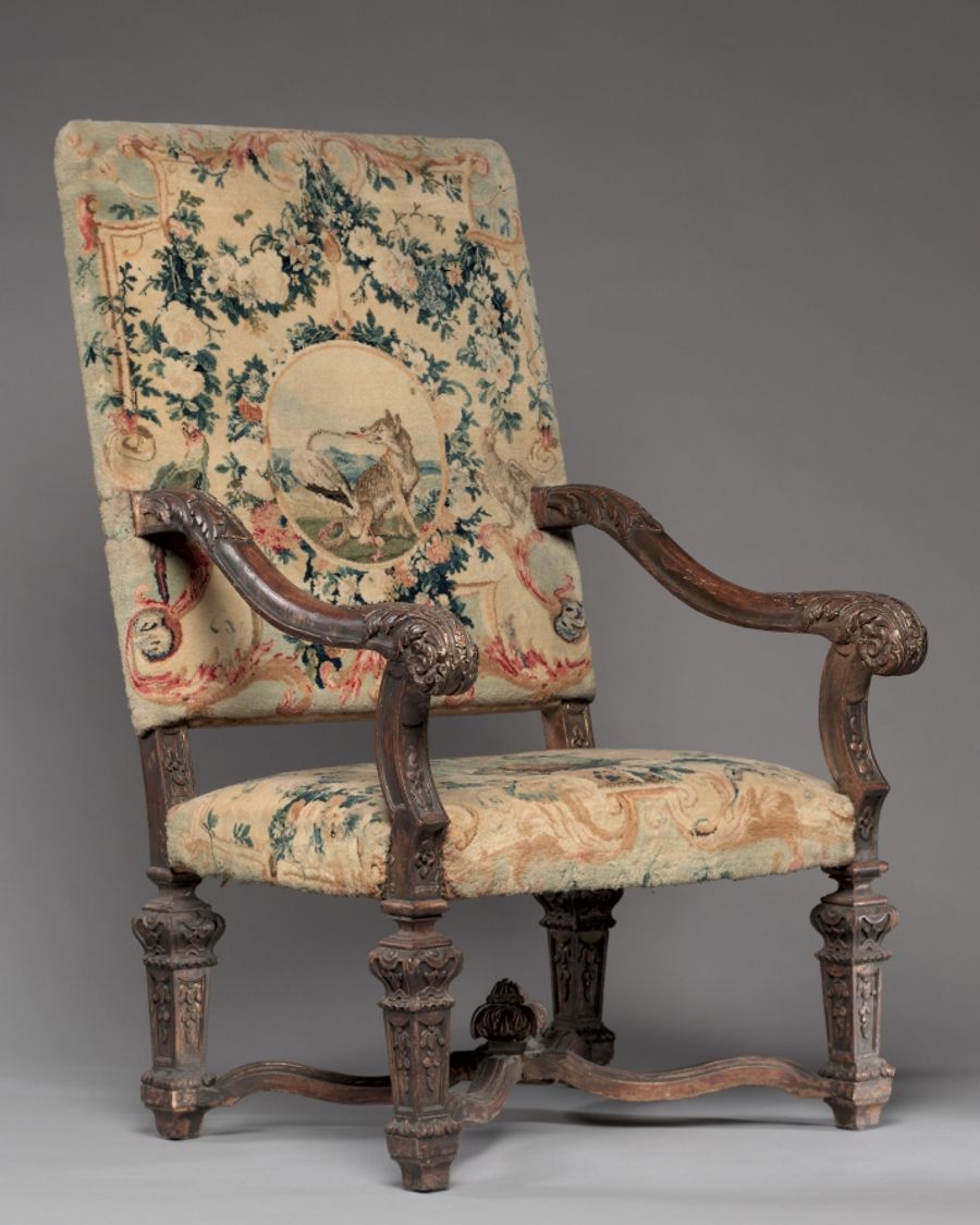 Fauteuil en laine, Régence