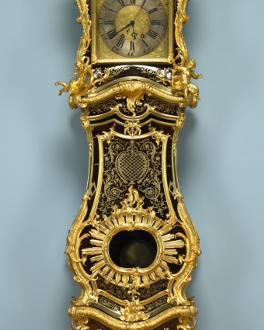 Pendule en placage et bronze, Louis XV