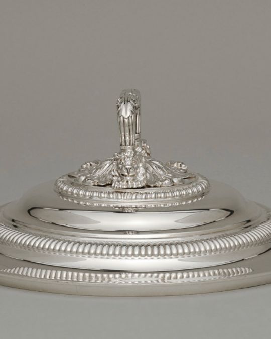 Soupière en argent, XIXe siècle
