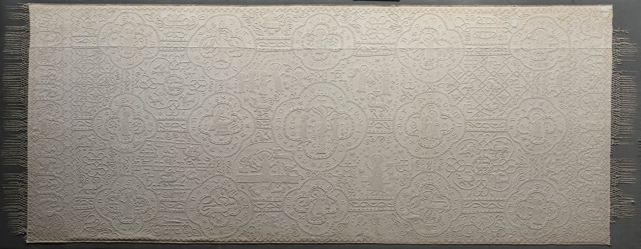 Broderie en lin, Moyen Âge
