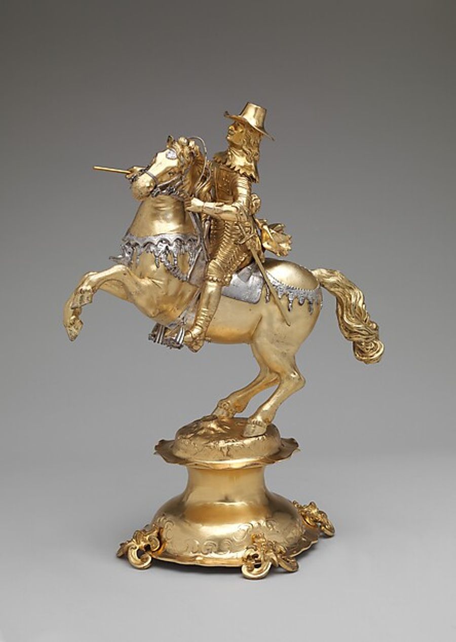 Cavalier au chapeau haut de forme sur socle, photo 2