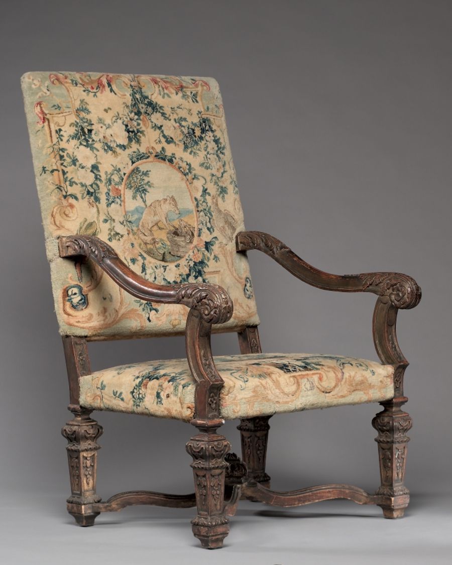 Fauteuil en laine, Régence