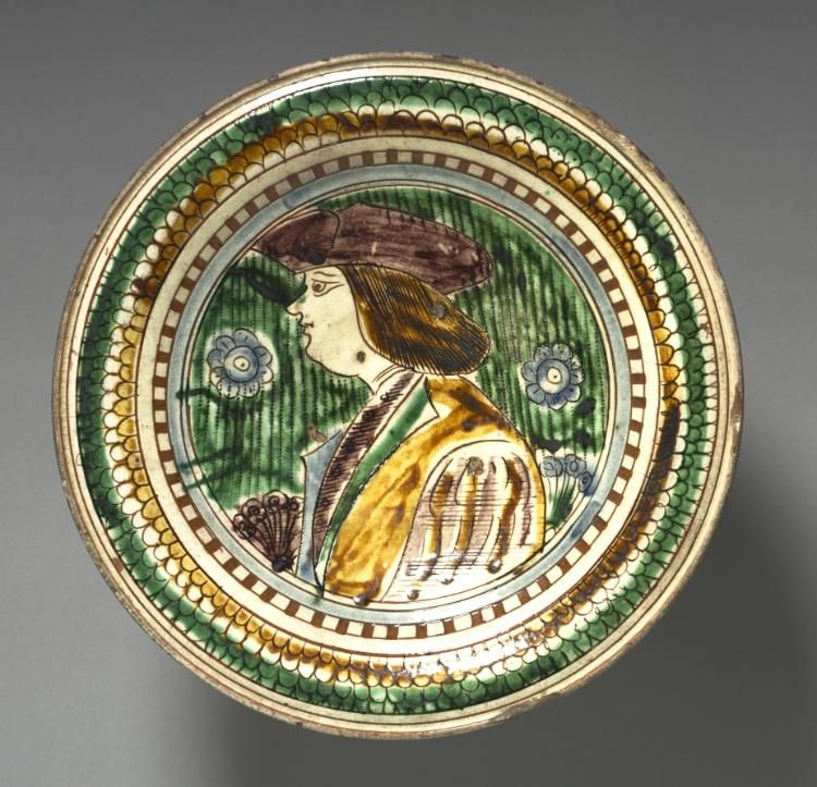 Assiette en faïence, Renaissance