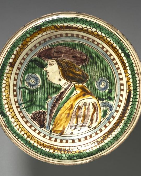 Assiette en faïence, Renaissance