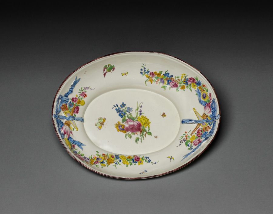 Aiguière en porcelaine, Transition