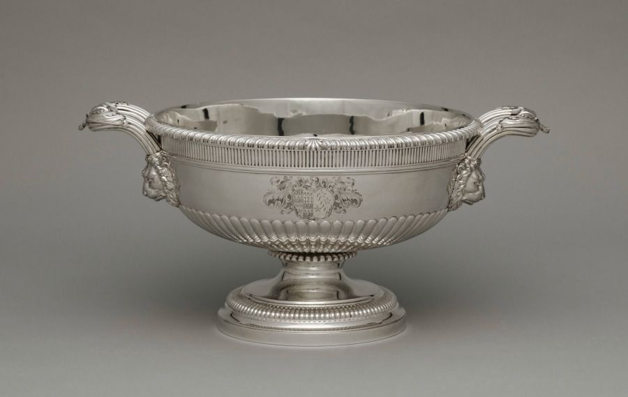 Soupière en argent, XIXe siècle