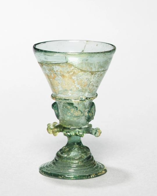 Verre à pied en verre, Renaissance