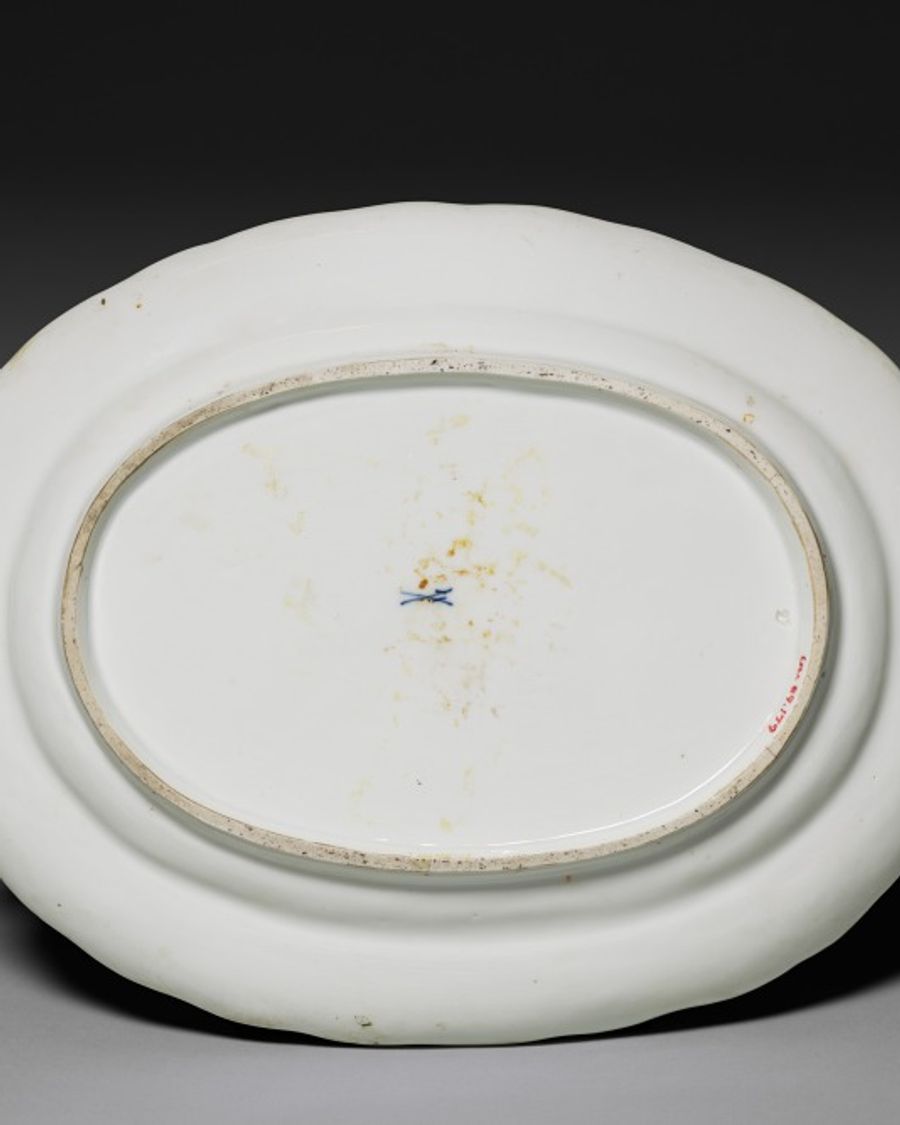 Plateau en porcelaine, XVIIIe siècle