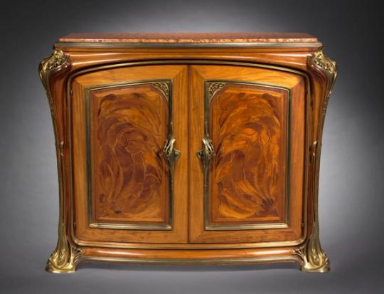 Cabinet en placage, XXe siècle