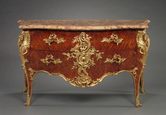 Commode en chêne et palissandre, Louis XV