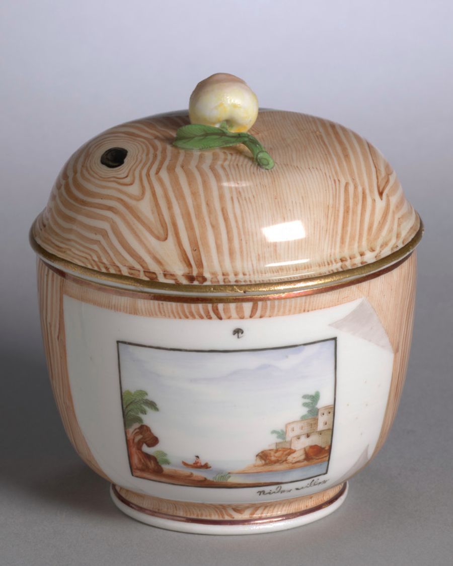 Coupe en porcelaine, Louis XVI