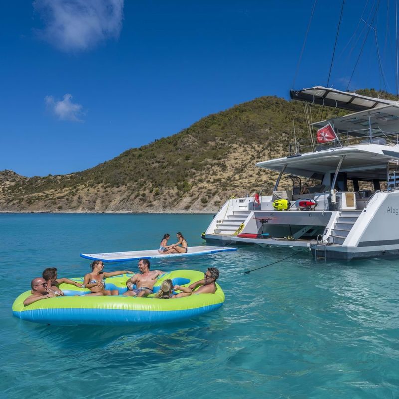 Top 5 Yacht Charters in the US Virgin Islands for Scuba Divers & Water Sports                    