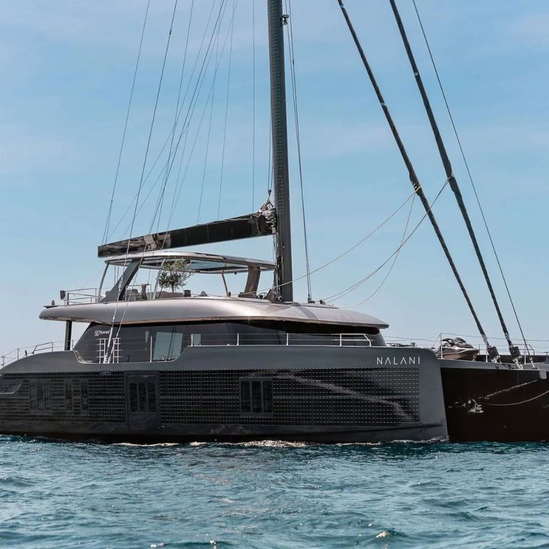 5 Best Crewed Catamarans in the US Virgin Islands