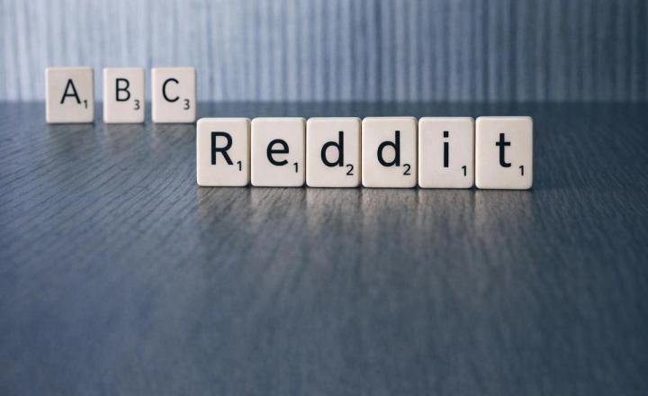 Answer Engine Optimization for Reddit in 2026